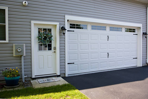 24/7 Emergency Garage Door Panel Replacement experts in Anderson Island, WA